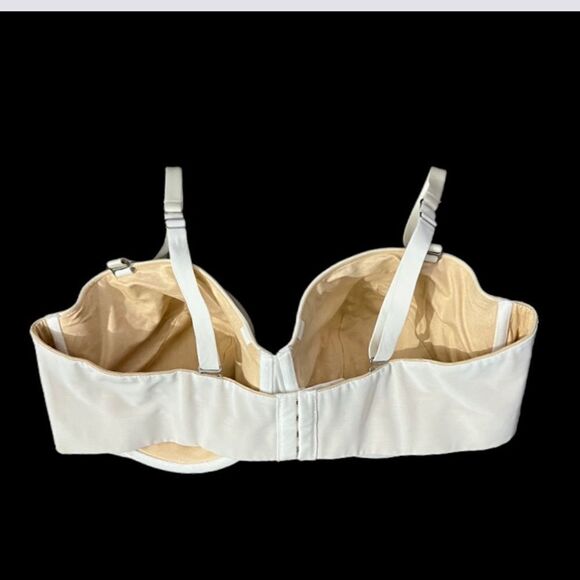 NWT Victorias Secret BIOFIT Multi-way Strapless lightly padded off White Bra 40D - Picture 9 of 10